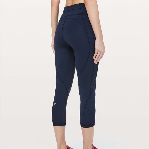 Lululemon Time To Sweat Crop 23" True Navy Full On Luxtreme Pockets Size 2 - Picture 1 of 6